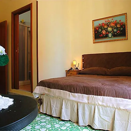 Domus Gemi Naples