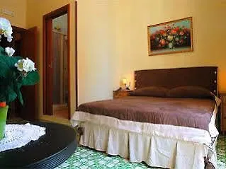 Guest house Domus Gemi Naples