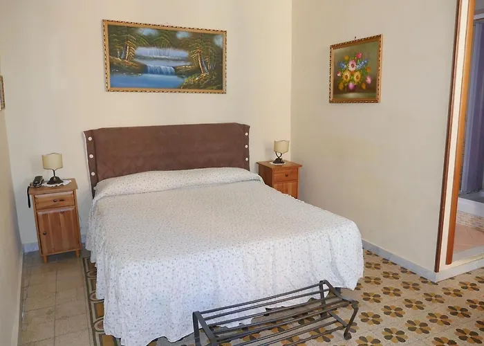Domus Gemi Pensionat Neapel