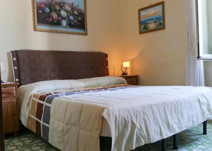 Domus Gemi Pensionat Neapel