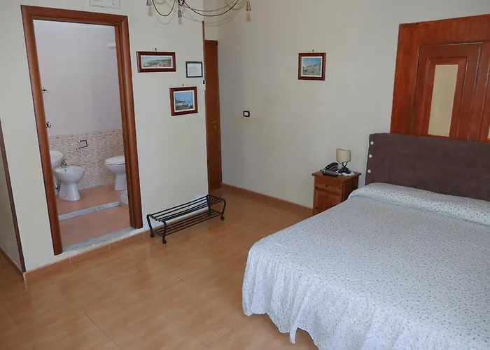 Domus Gemi Pensionat Neapel